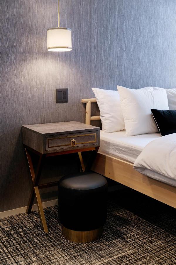 The Barn Tokyo Hotel Екстериор снимка